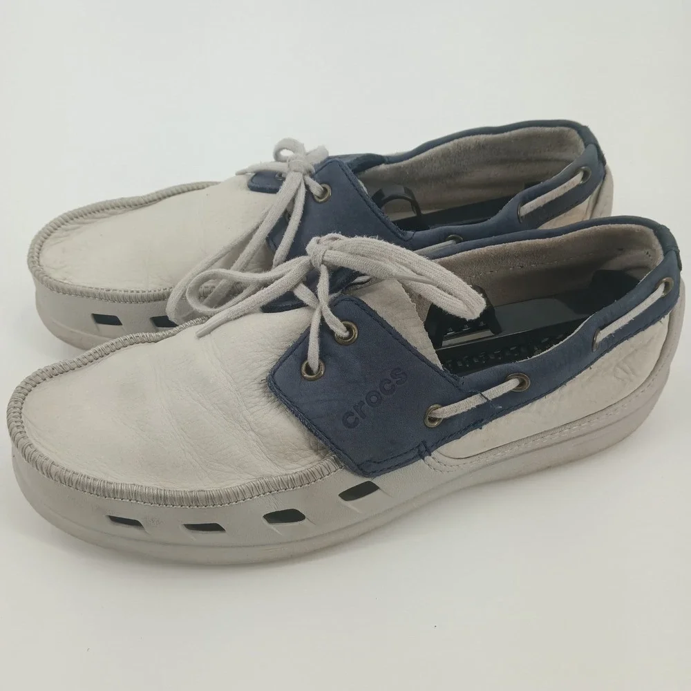 Crocs Beach Line Boat Shoes Mens 11 Grey Navy Leather Loafers 14327